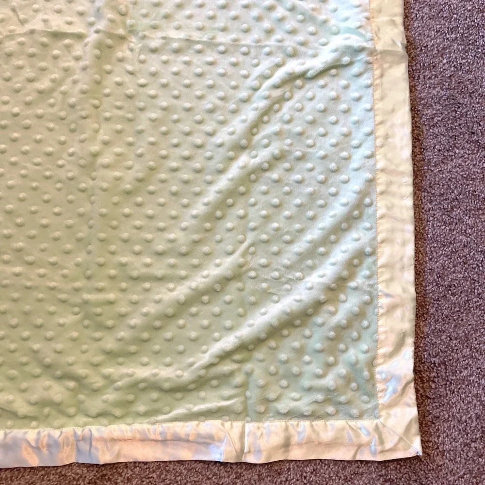 Just one Year Carters Soft Minky Dot Blanket Light Solid Green Satin Trim Back‎